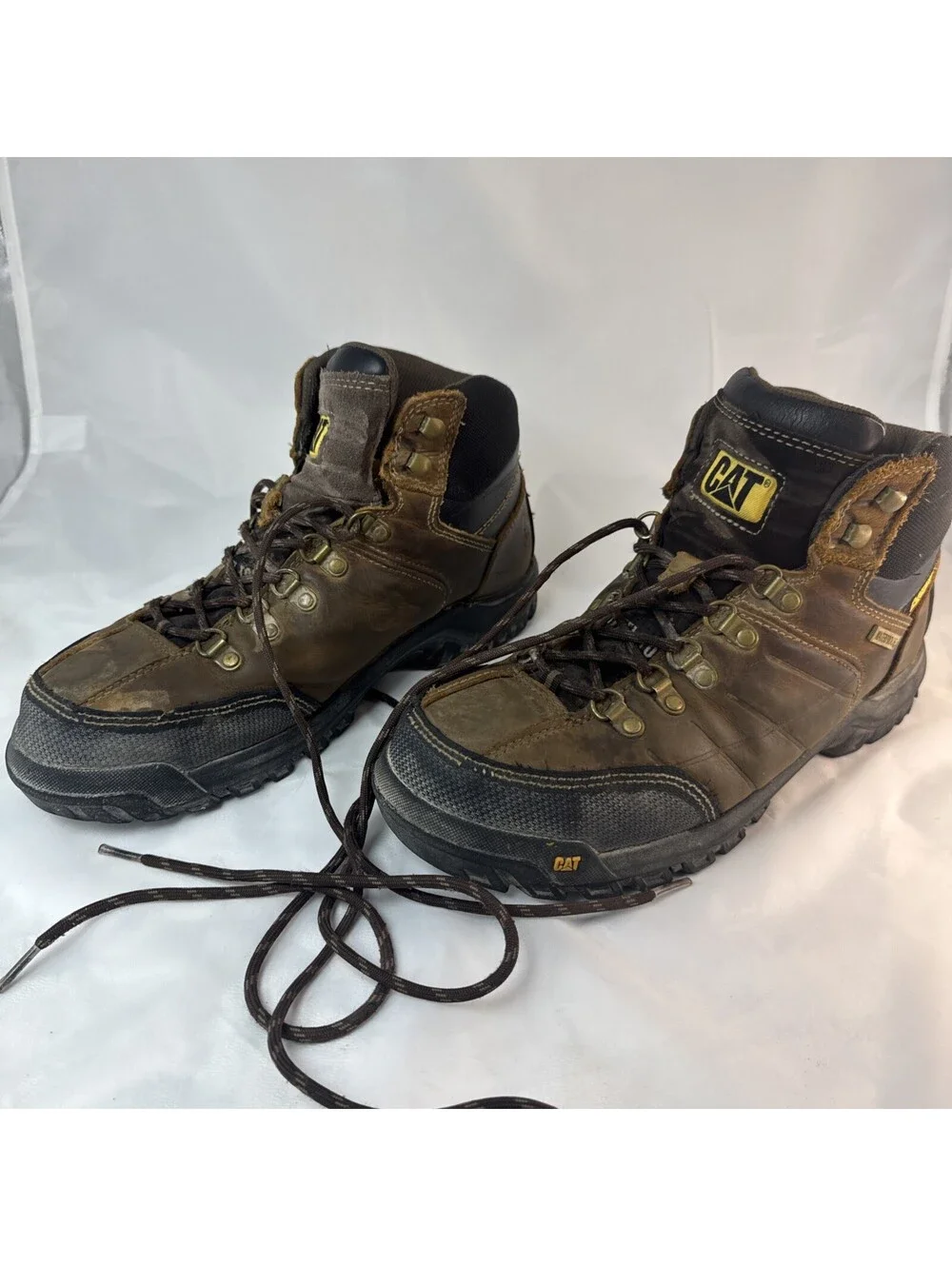 CAT Mens Threshold P90935 Waterproof Steel Toe Work Boot Real Brown Size 9 WIDE